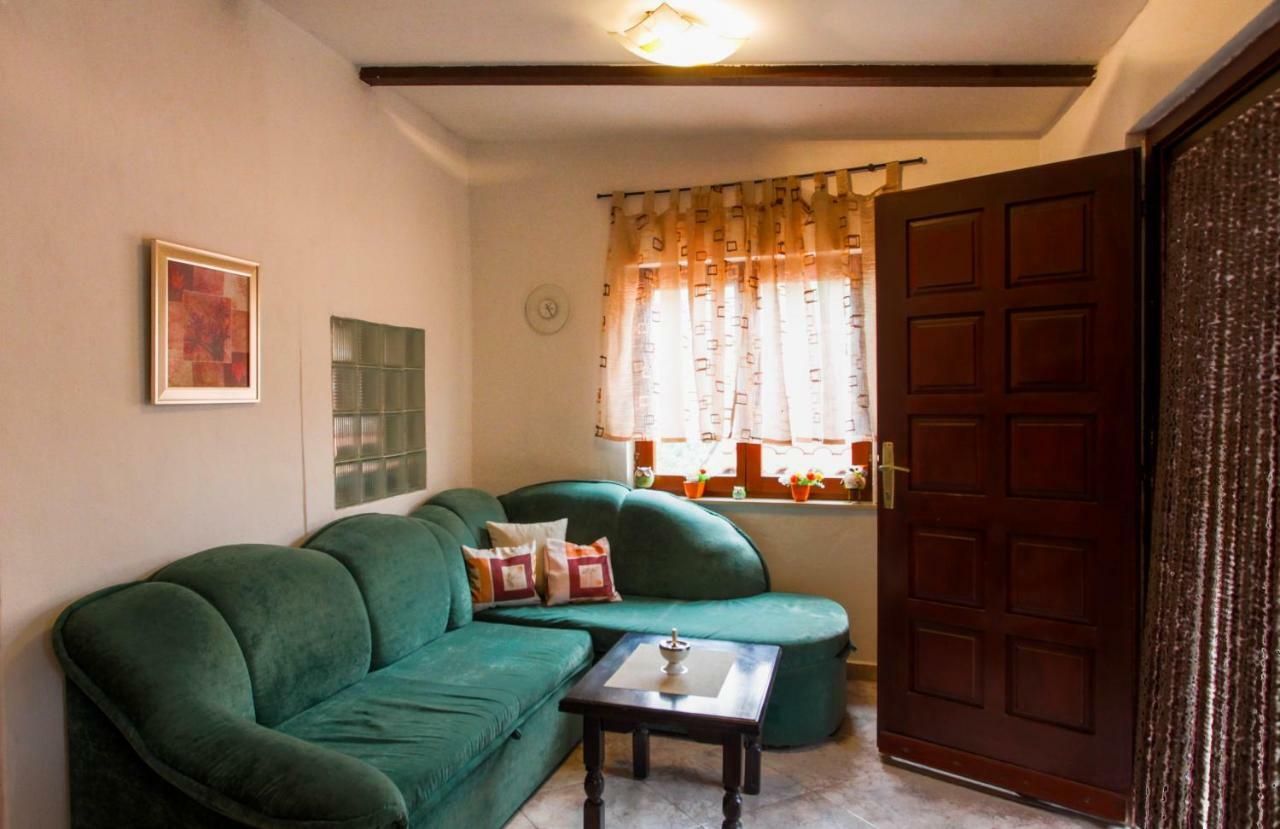 Holiday Homes Mirjana Mošćenička Draga Exteriér fotografie